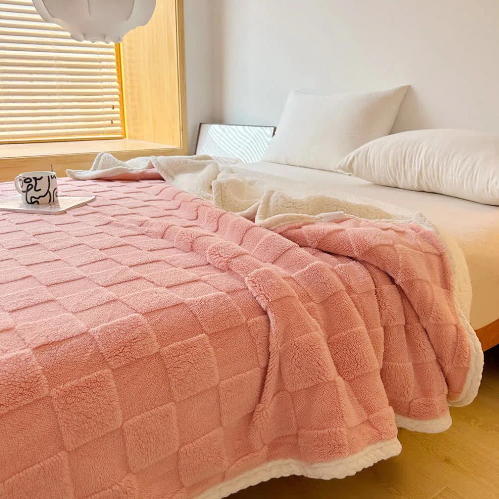 Soft Checkerboard Throw Blanket