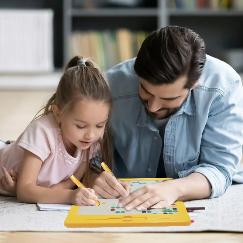 Fun Magnetic Kids Drawing Board