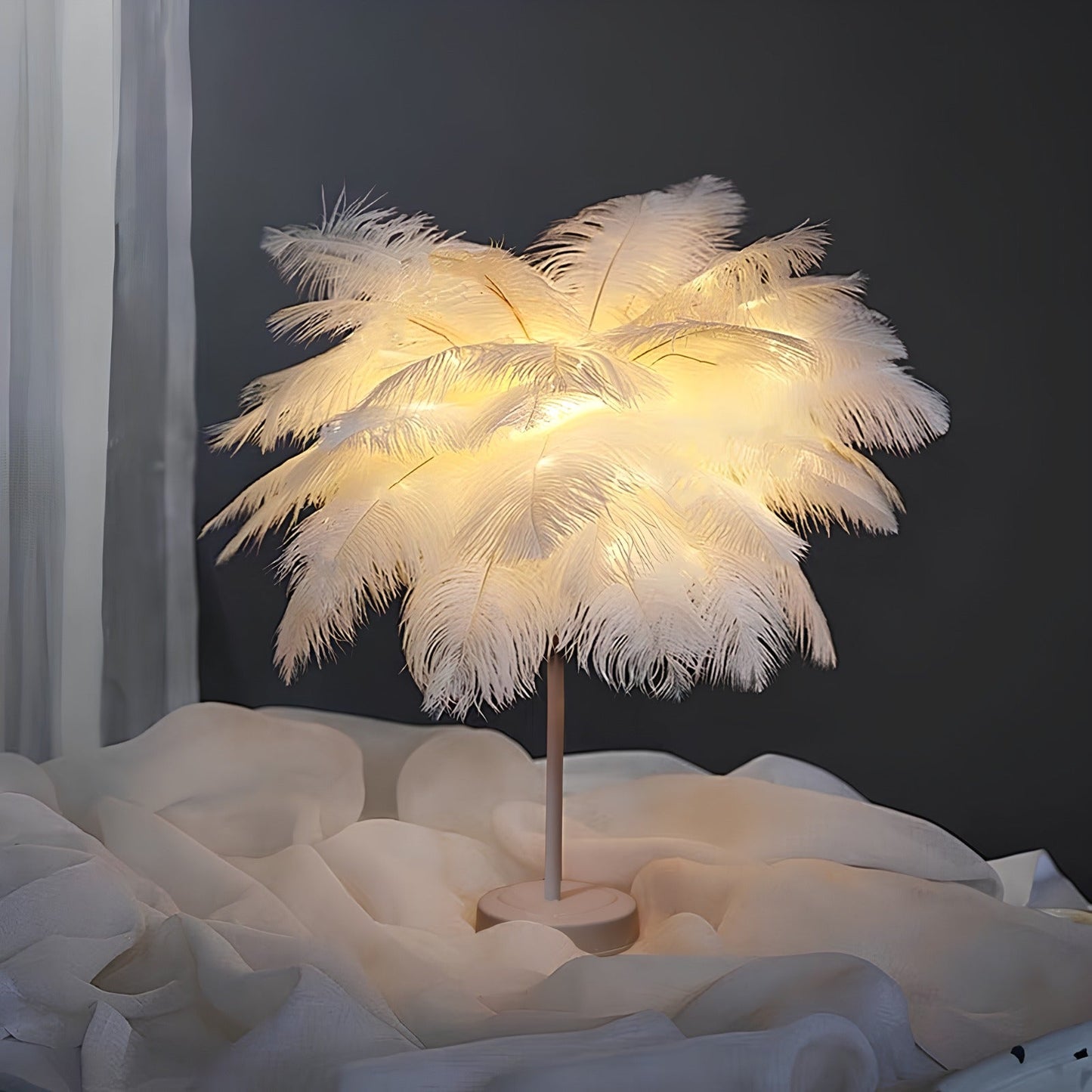 Beachy Coastal Palm Table Light