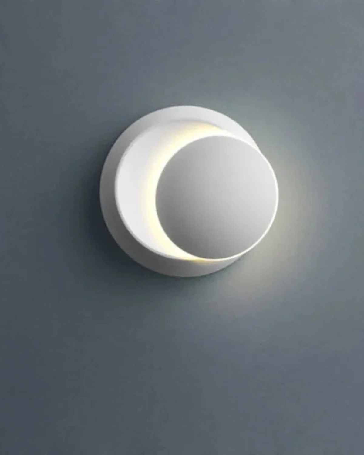 Modern Round Shade Table Lamp with Soft Glow