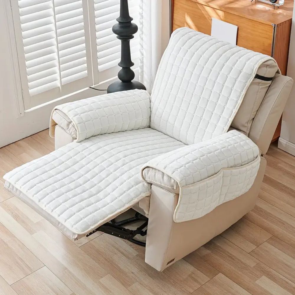 Plush Patterned Couch Cover