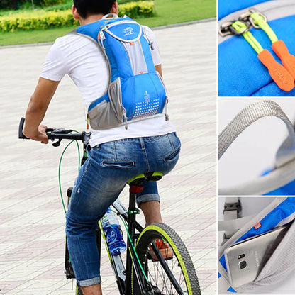 Comfortable Hiking Daypack with Hydration System