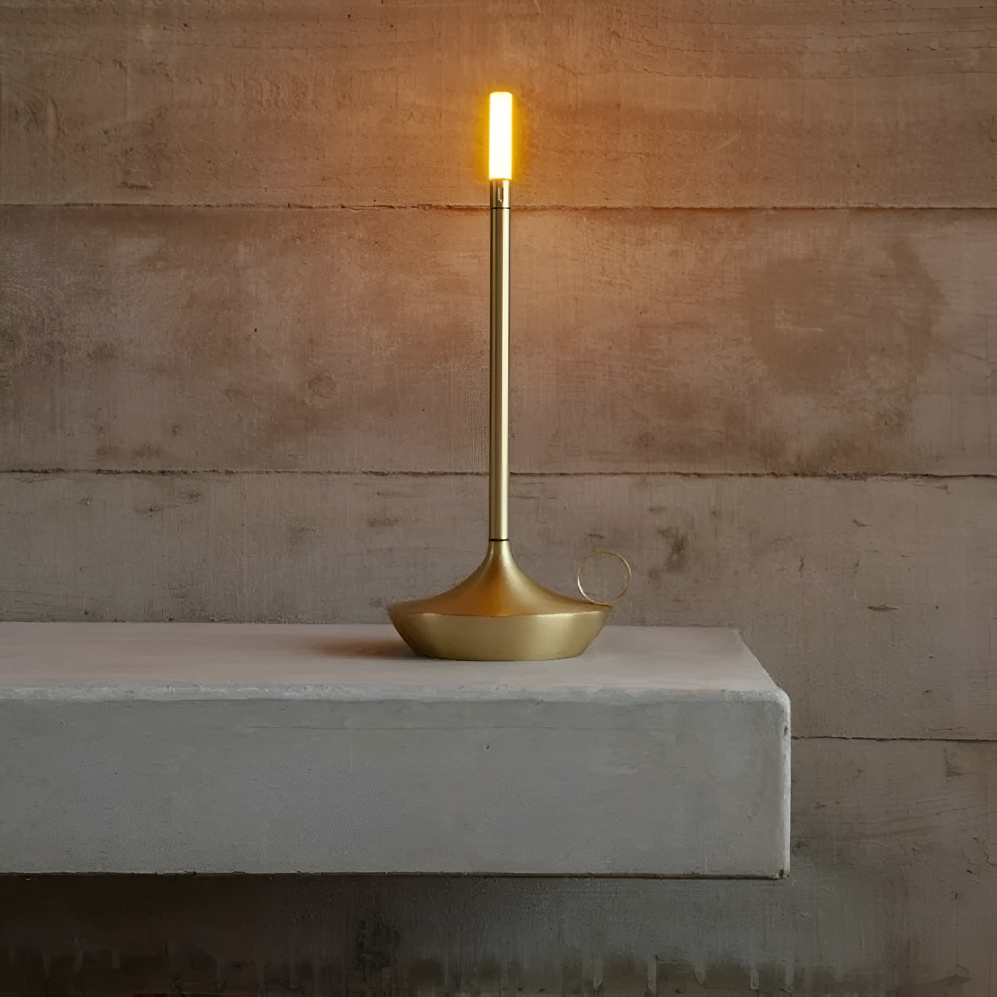 Compact Round Desk Lamp