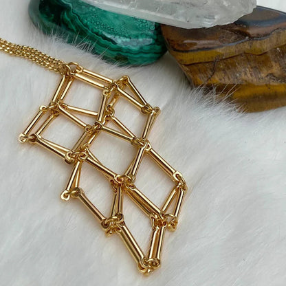 Shiny Stone Gem Necklace