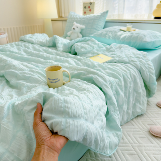 Cooling Comfort Quilt Set - Soft Lightweight Bedding - Luxicro