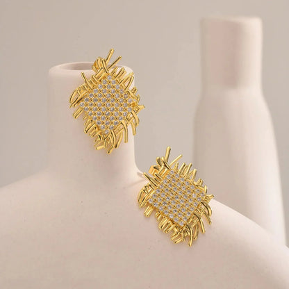 Fine 14k Gold Solitaire Diamond Earrings