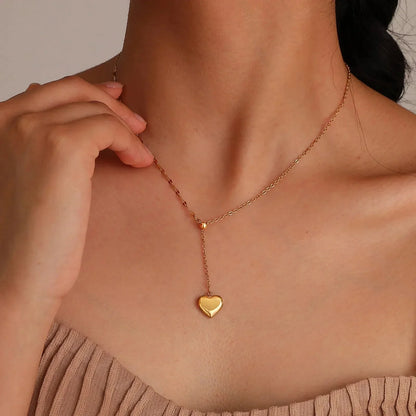 Dainty 14k Gold Heart Pendant Necklace