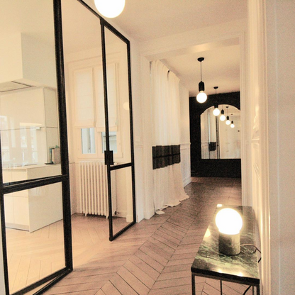 Elegant Hanging Lighting Fixture