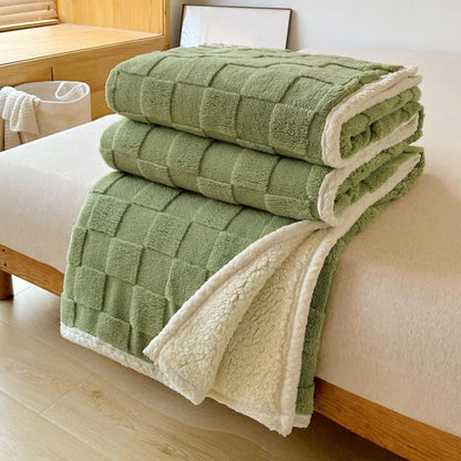 Soft Checkerboard Throw Blanket - Luxicro