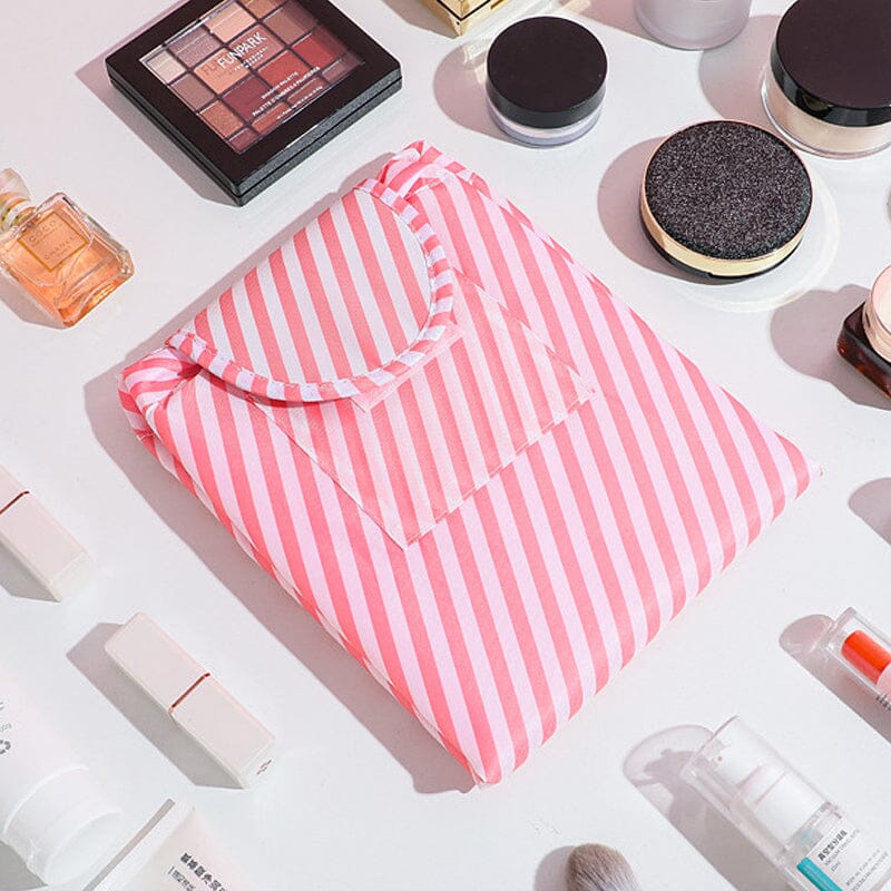 Beautiful Travel Makeup Bag
