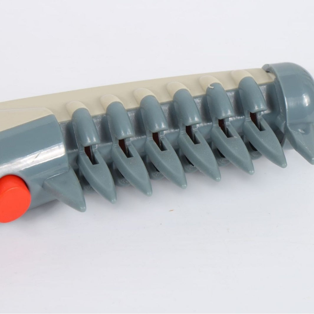 Easy Pet Grooming Brush
