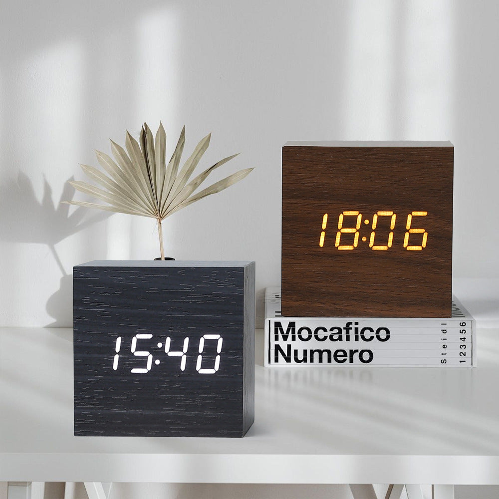 Digital Square Clock Thermometer - Luxicro