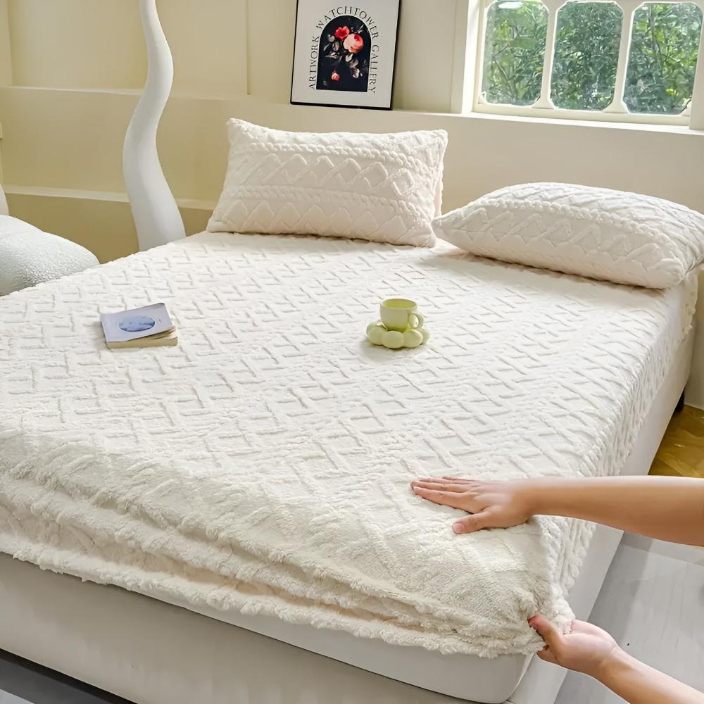 Luxurious Plush Fleece Bed Sheet Set