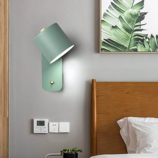 Contemporary Round Adjustable Metal Wall Light - Luxicro