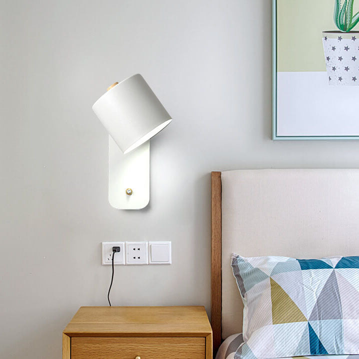 Contemporary Round Adjustable Metal Wall Light