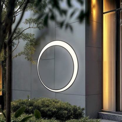 Round Iron Outdoor Wall Lamp Contemporary Style