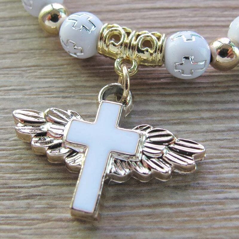 Fashionable Cross Chain Cuff Bracelet