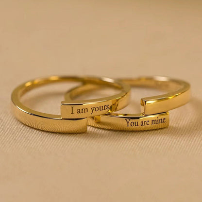 Personalized His and Hers Wedding Ring Set - Luxicro