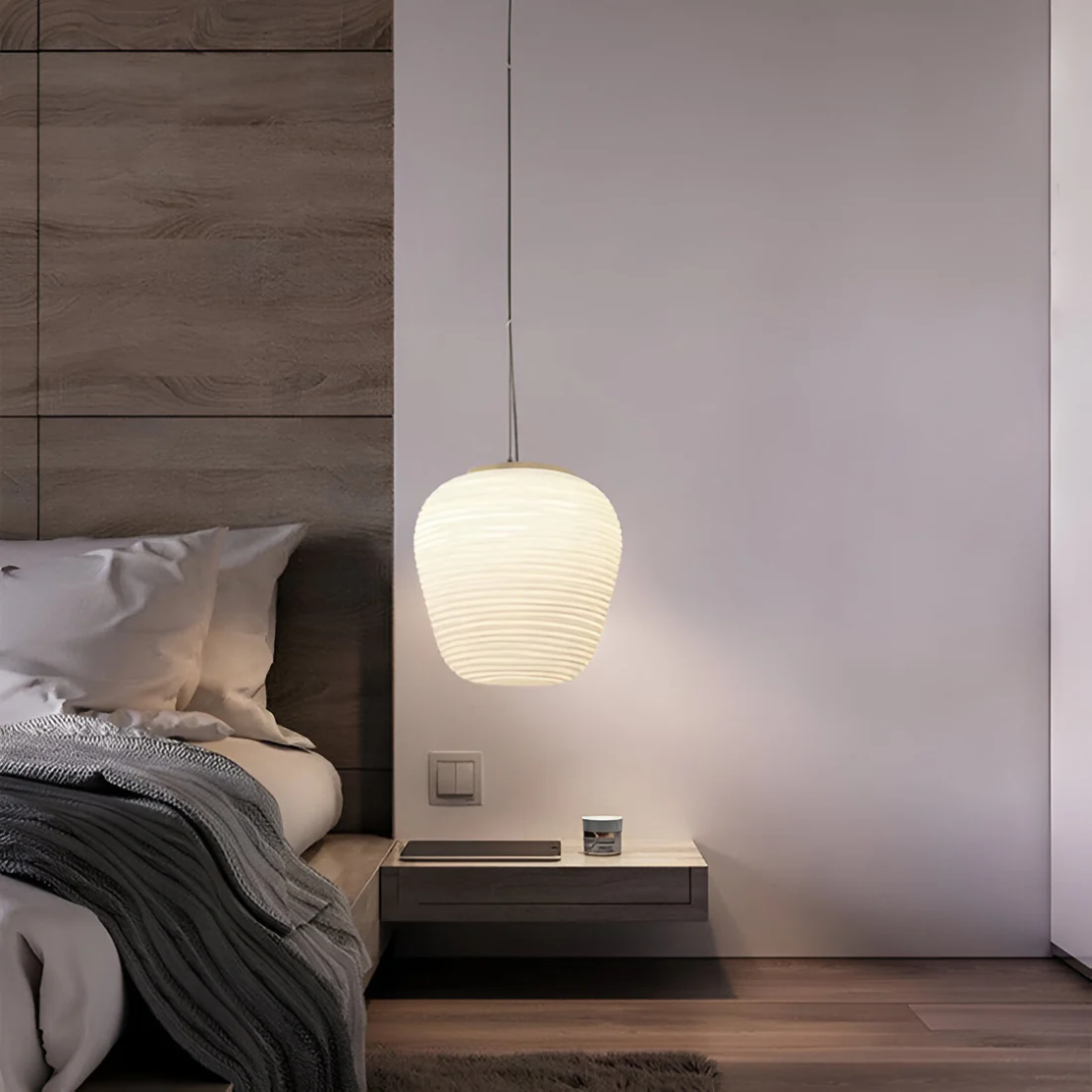 Beautiful Hanging Glass Pendant Lamp