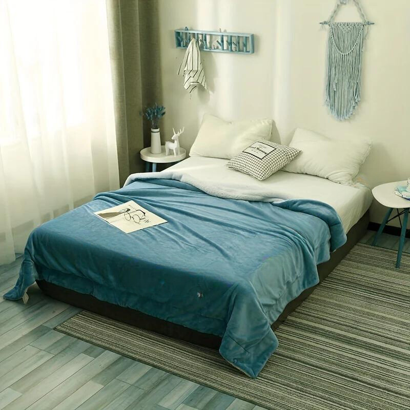Cozy Plush Fleece Blanket - Soft Reversible Throw