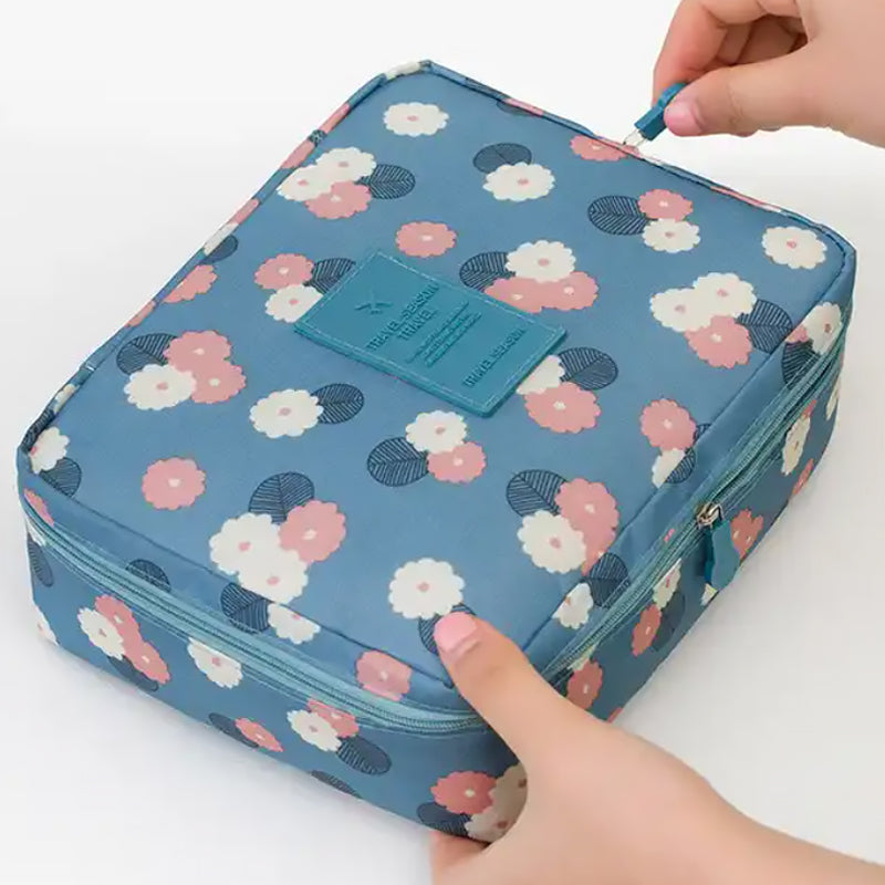 Portable Folding Toiletry Bag