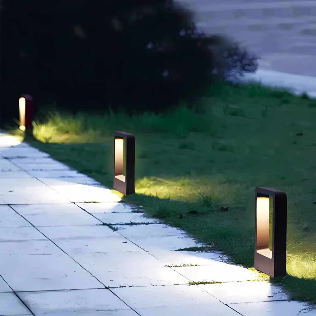 Outdoor Waterproof Black Garden Light - Luxicro