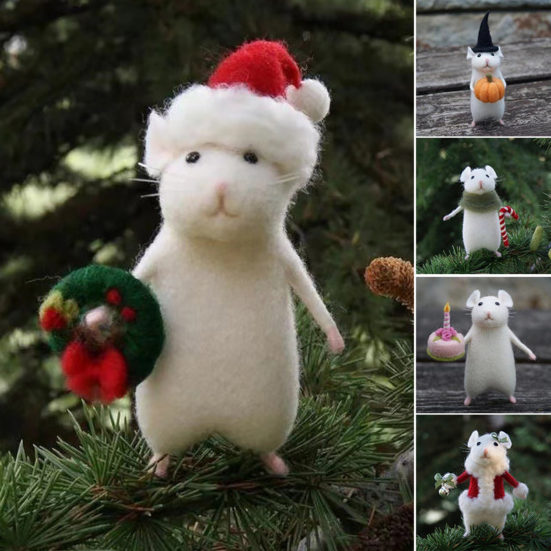 Fun Felt Holiday Mouse Ornament