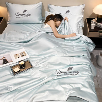 Soft Lightweight Cooling Blanket