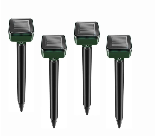 Outdoor Solar Powered Rodent Repellent Stake Set - Luxicro