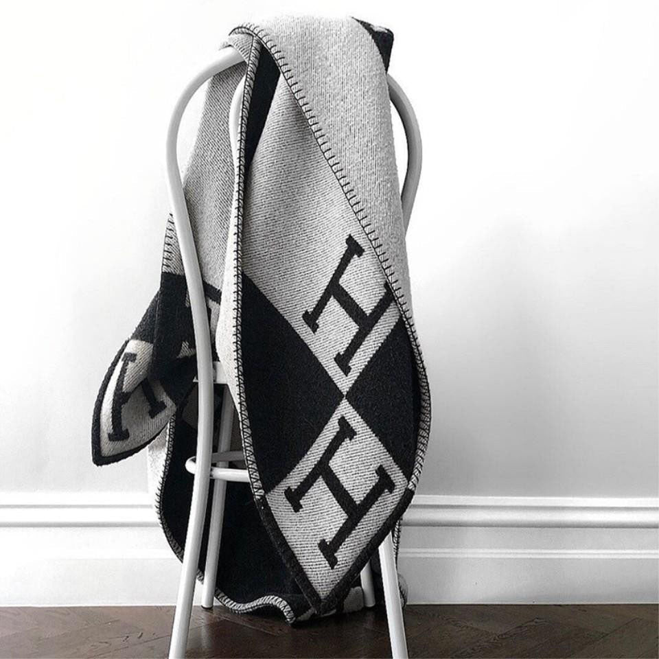 Soft Plush Wool Cashmere Throw Blanket