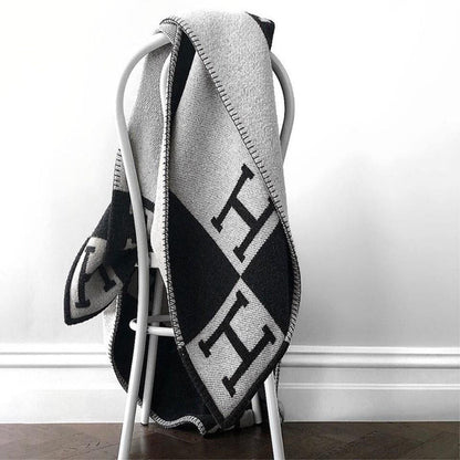 Soft Plush Wool Cashmere Throw Blanket