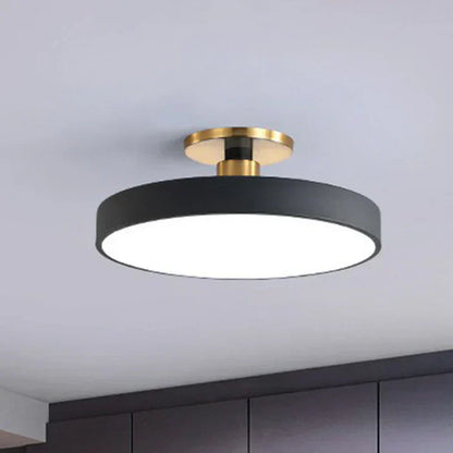 Simple Nordic Hanging Light