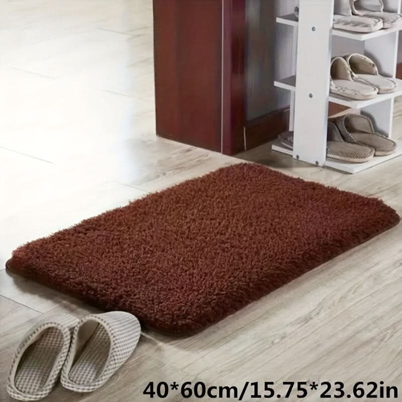 Plush Absorbent Bathroom Mat