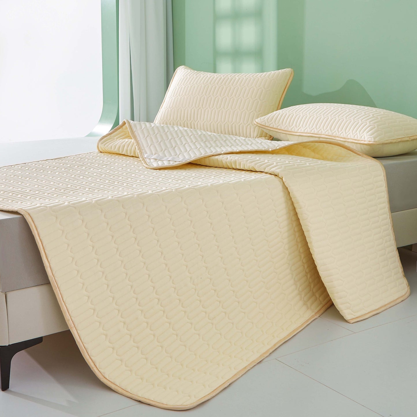 Cool Gel Mattress Topper Set - Ventilated & Portable Bed Pad