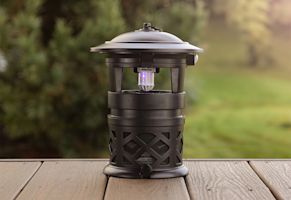 Outdoor Bug and Mosquito Catcher | Electric Pest Control Trap - Luxicro