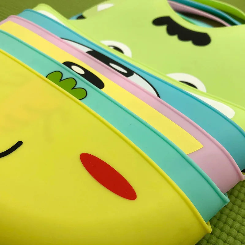 Cute Baby Bibs - Soft Silicone Feeding Bibs for Infants