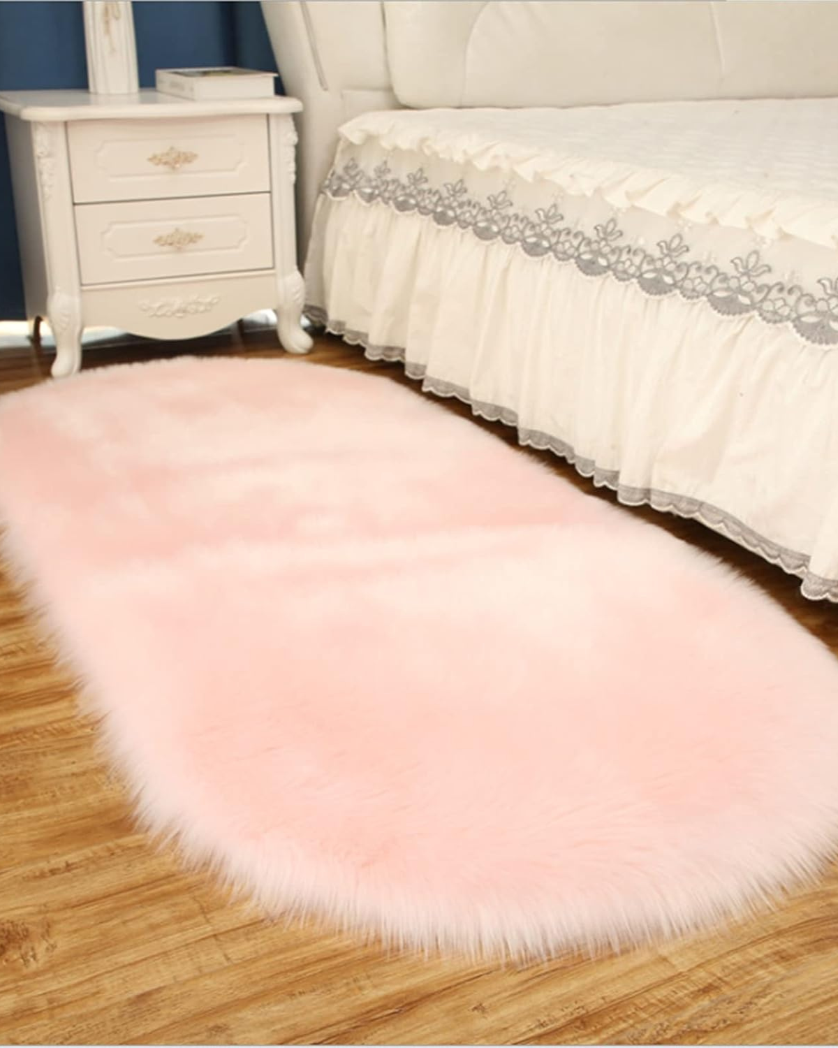 Plush Ultra Soft Throw Blanket for Home Decor