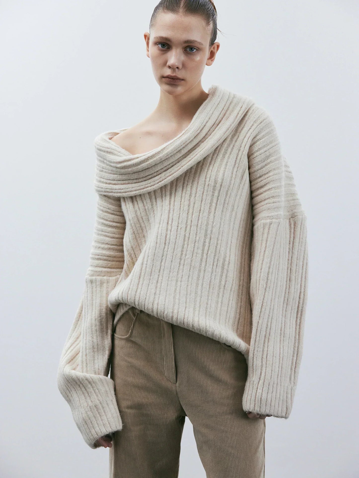Soft Relaxed Fit Women's Cowl Neck Sweater - Luxicro