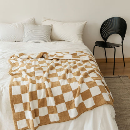 Plush Black White Knitted Throw Blanket
