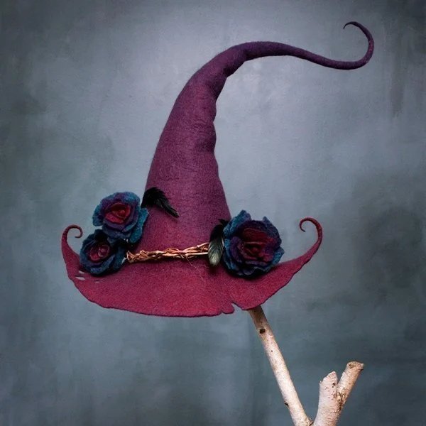 Dark Gothic Pointed Hat