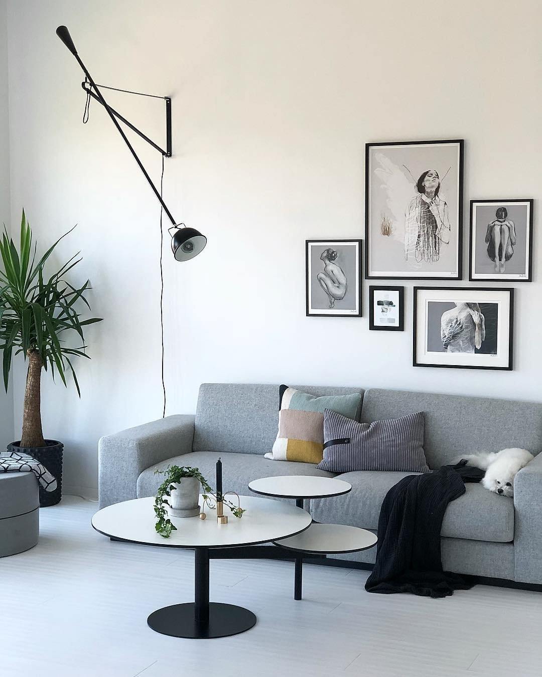 Contemporary Luxicro 265 LED Wall Lamp