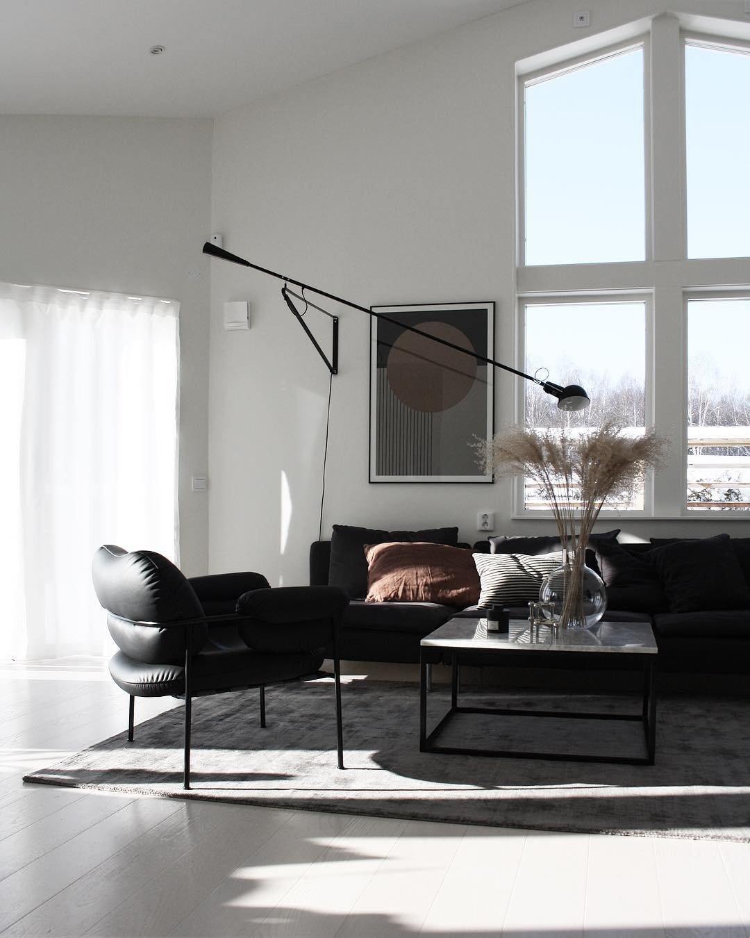 Contemporary Luxicro 265 LED Wall Lamp
