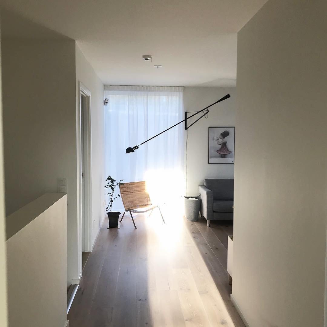 Contemporary Luxicro 265 LED Wall Lamp