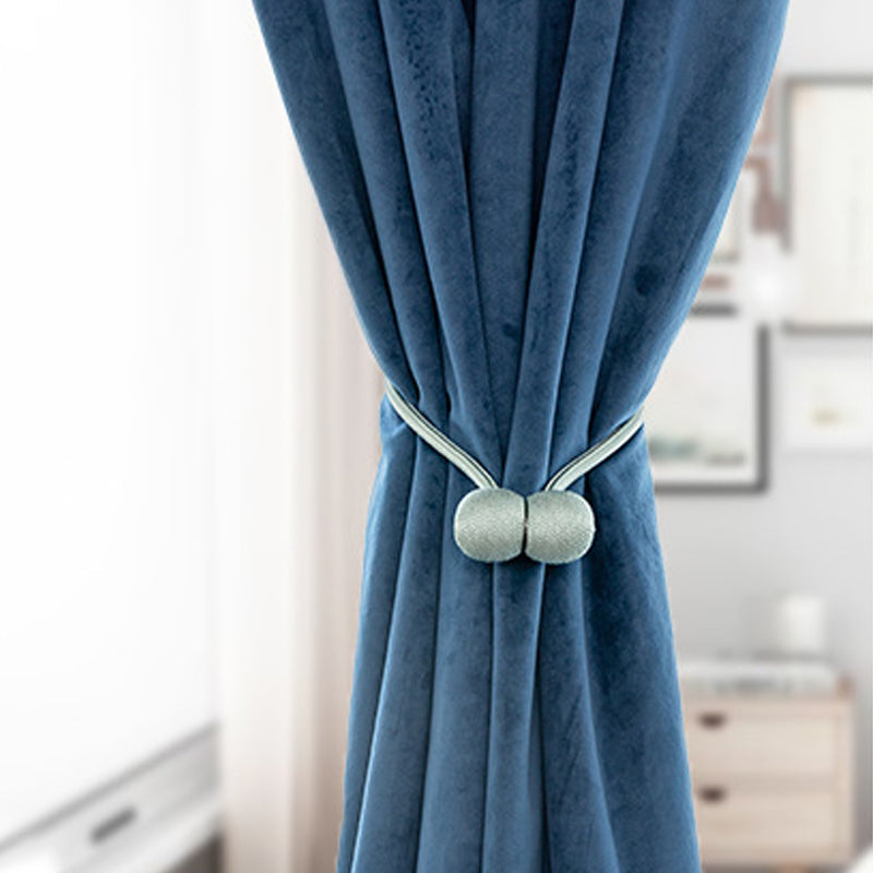 Simple Strong Magnetic Curtain Hooks
