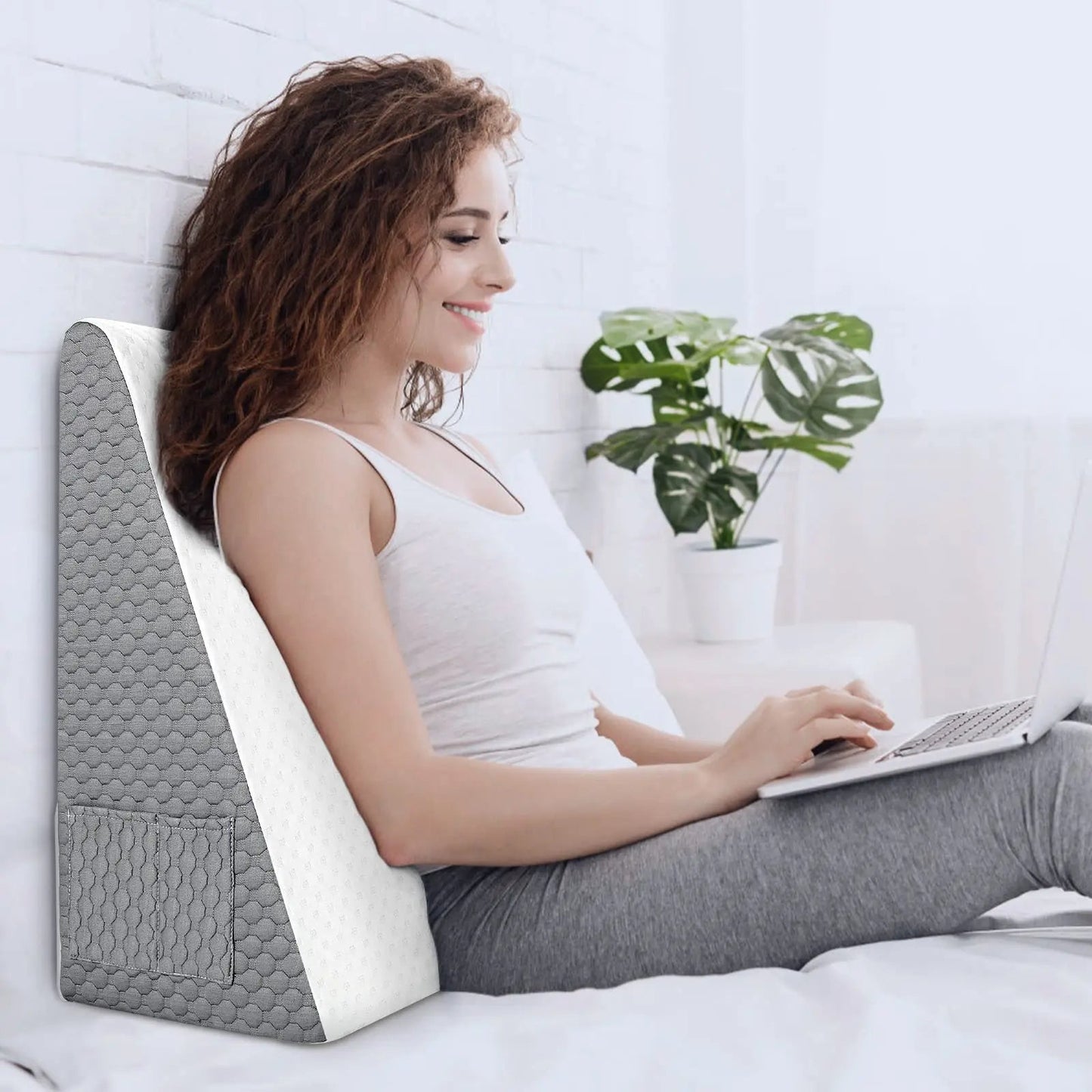 Contour Memory Foam Pillow For Improved Sleep