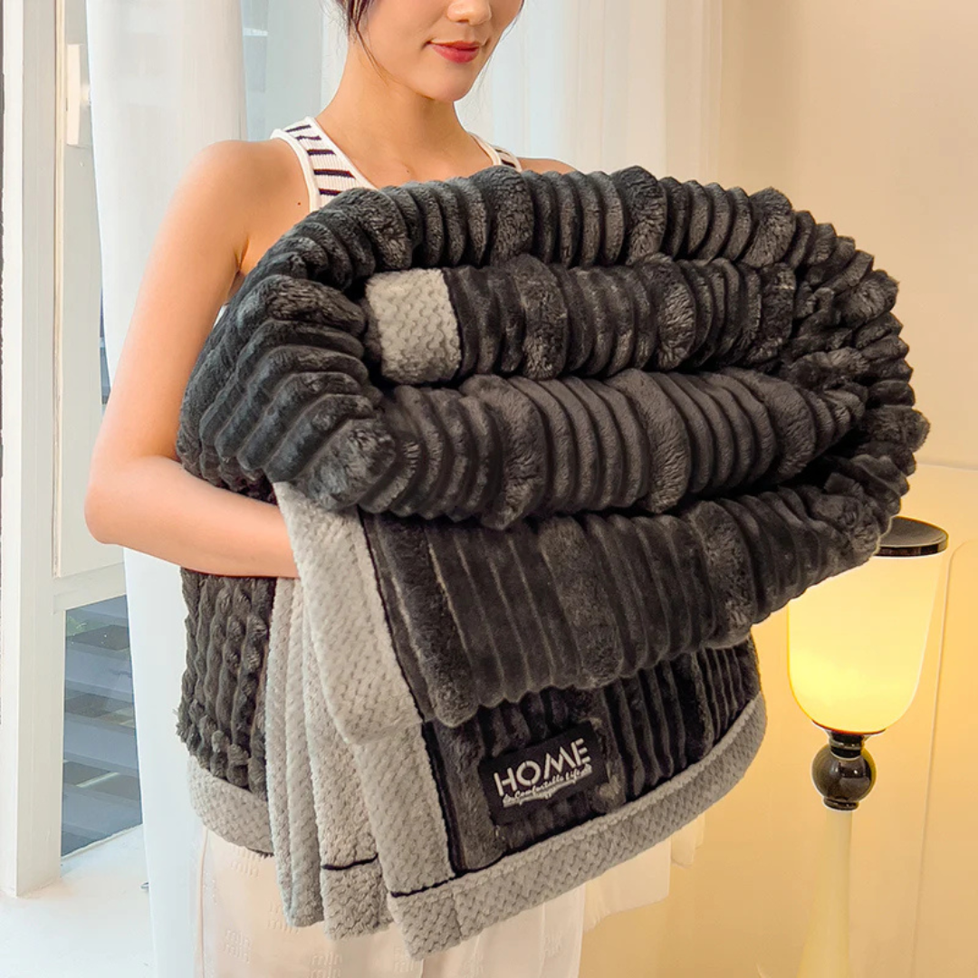 Plush Warm Blanket for Bed and Couch
