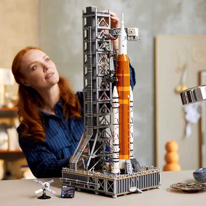 NASA Artemis Space Rocket Model Building Kit
