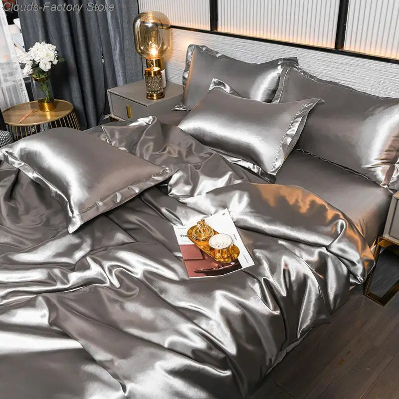 Luxurious Silk Feel Duvet Cover