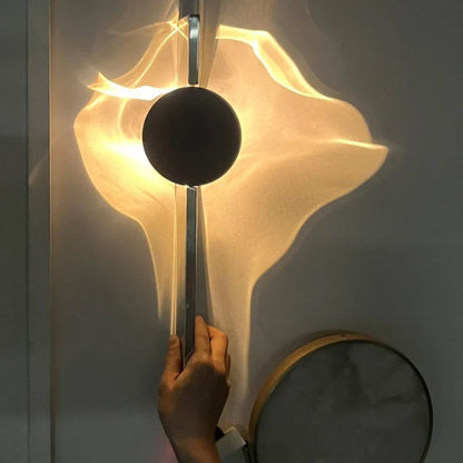 Elegant Wave Wall Light