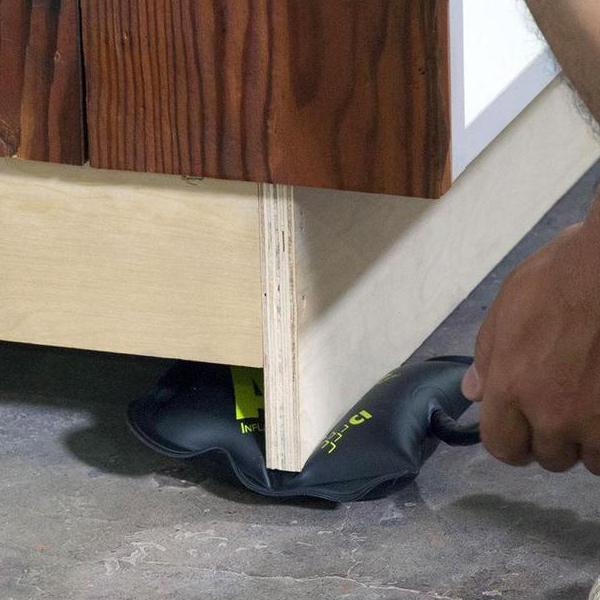 Strong Air Wedge Pry Bar Tool